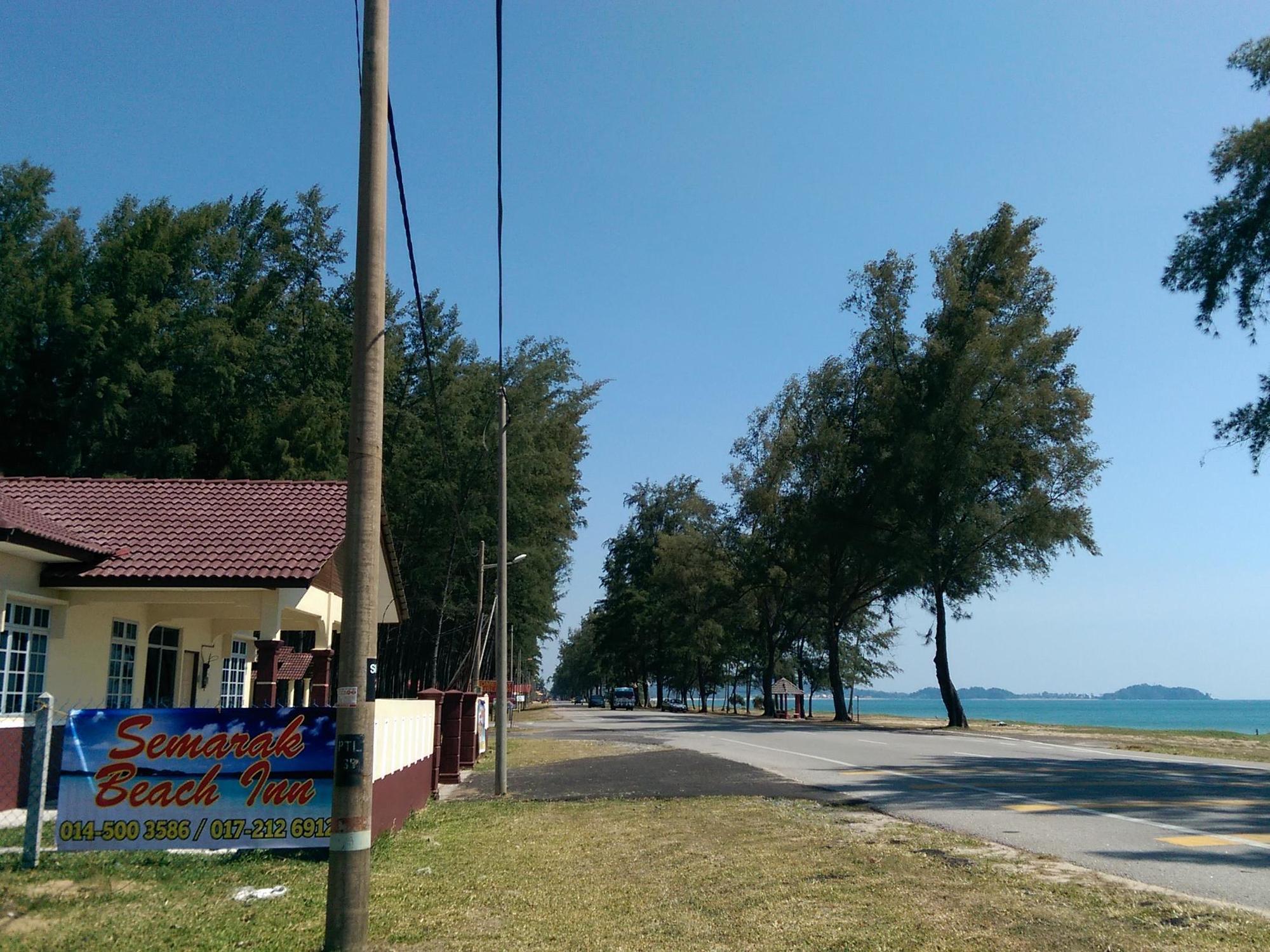 Semarak Beach Inn Dungun Exterior photo