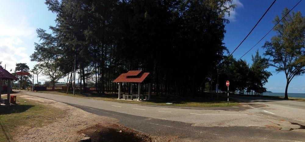 Semarak Beach Inn Dungun Exterior photo